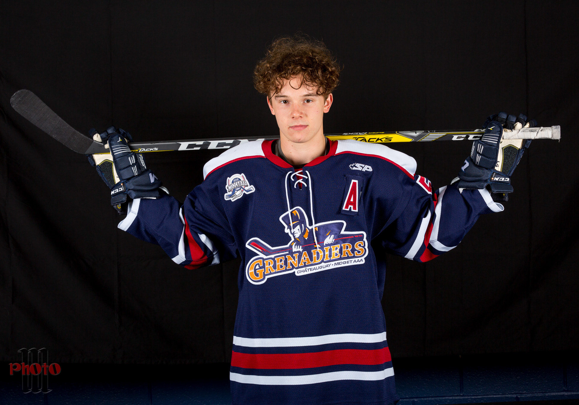 Un ancien joueur des Grenadiers rend l’âme à l’âge de 18 ans