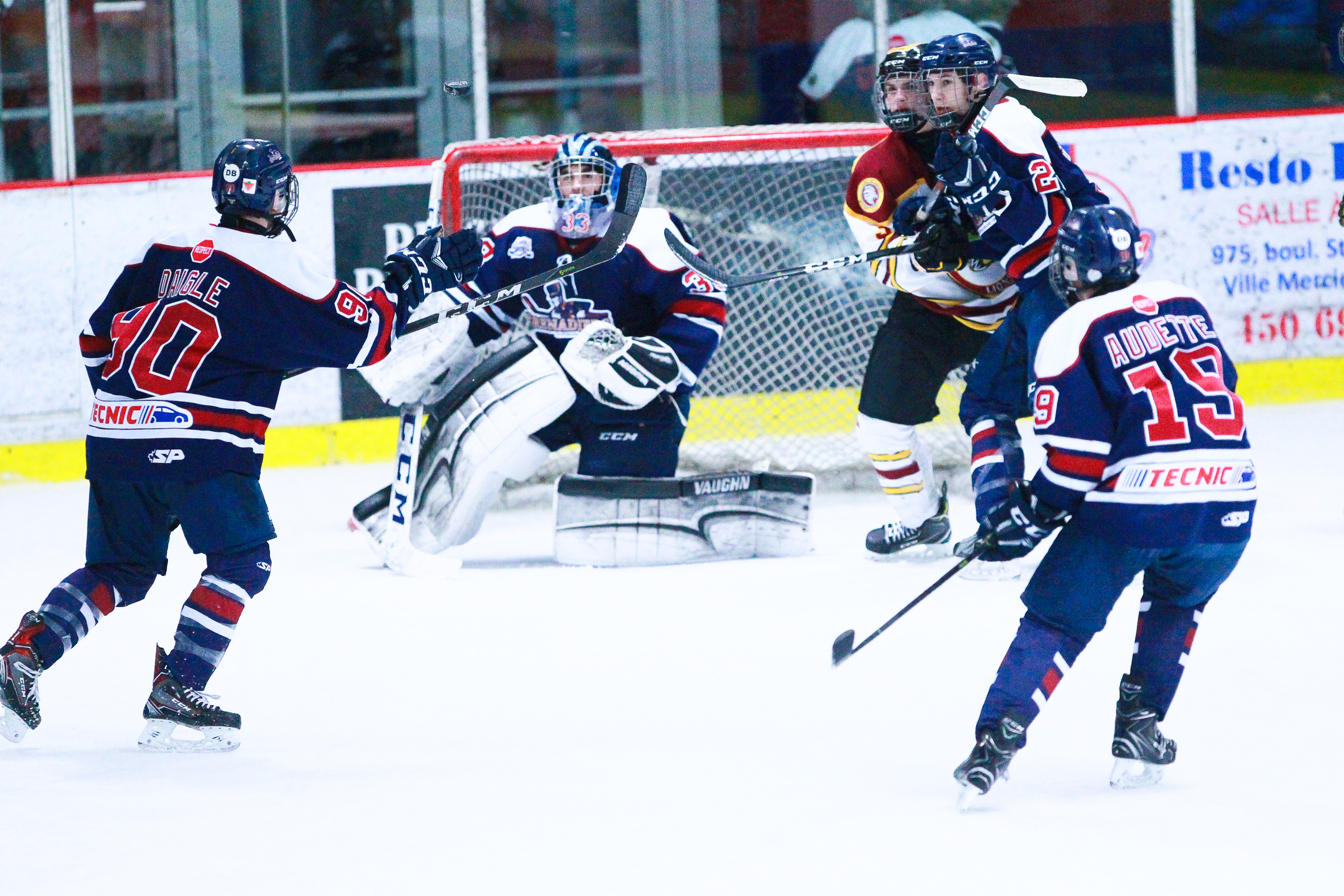 Les Grenadiers en quart de finale
