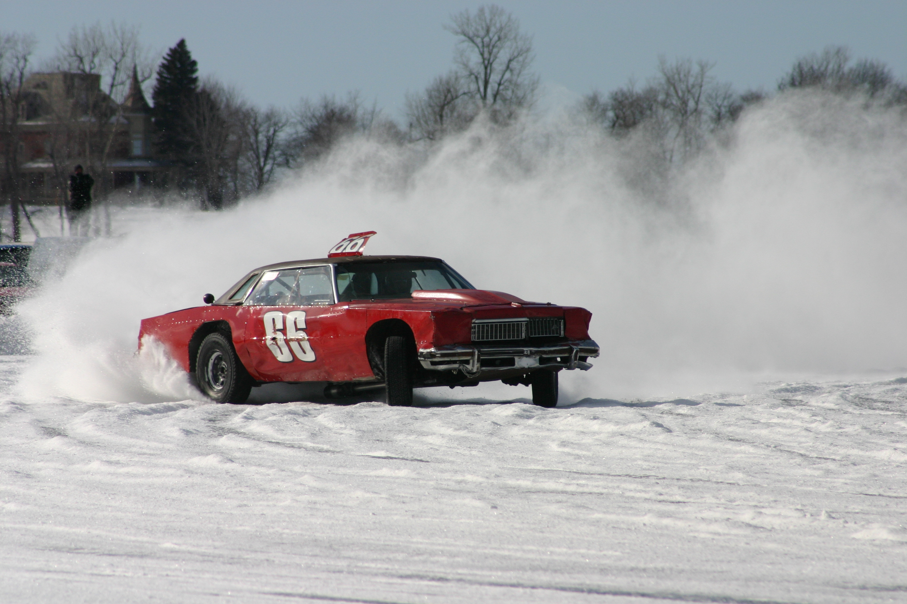 Courses sur glace : entente pour nettoyer