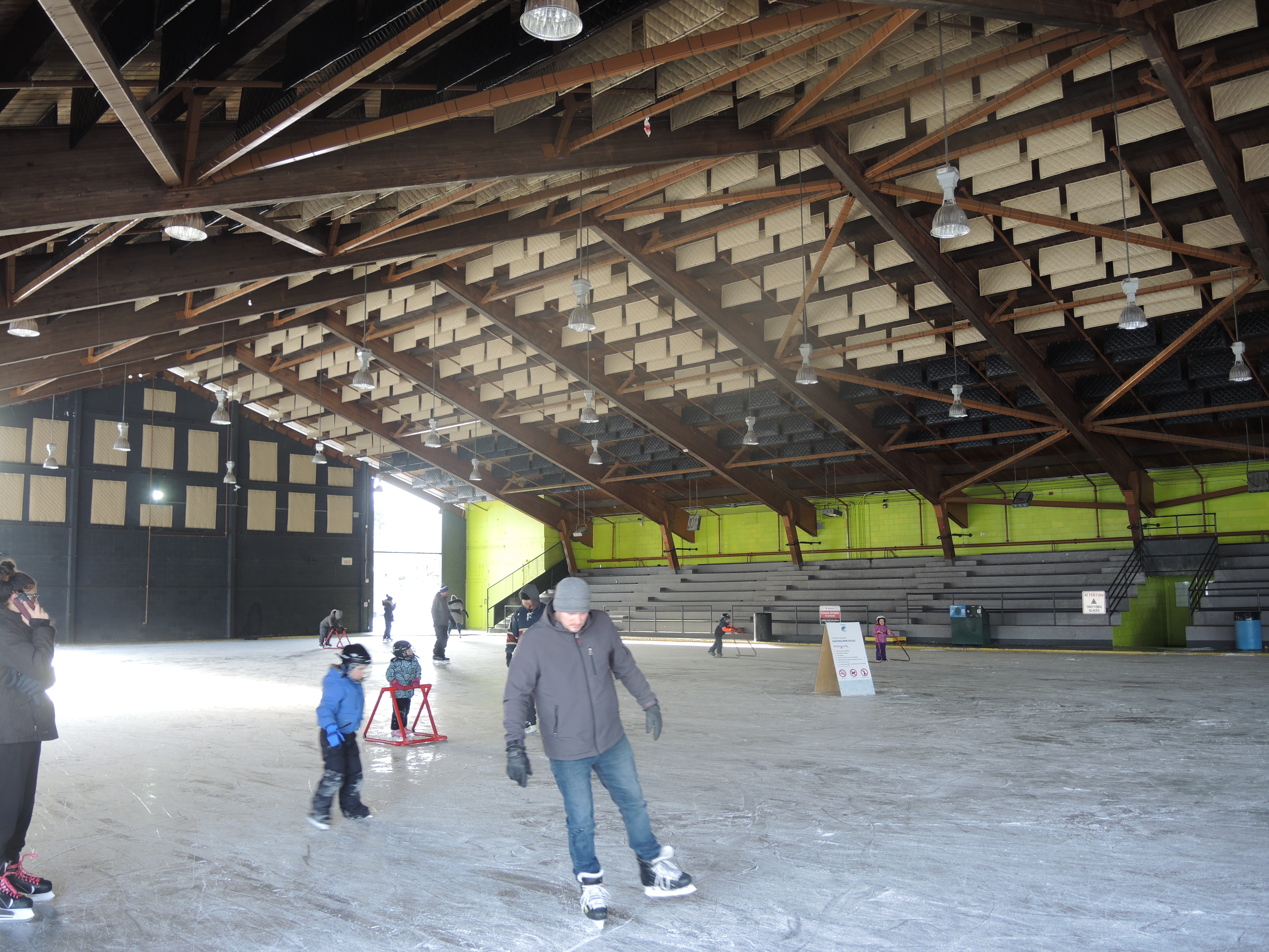 Image illustrant l'article: Fin de la saison des patinoires extérieures