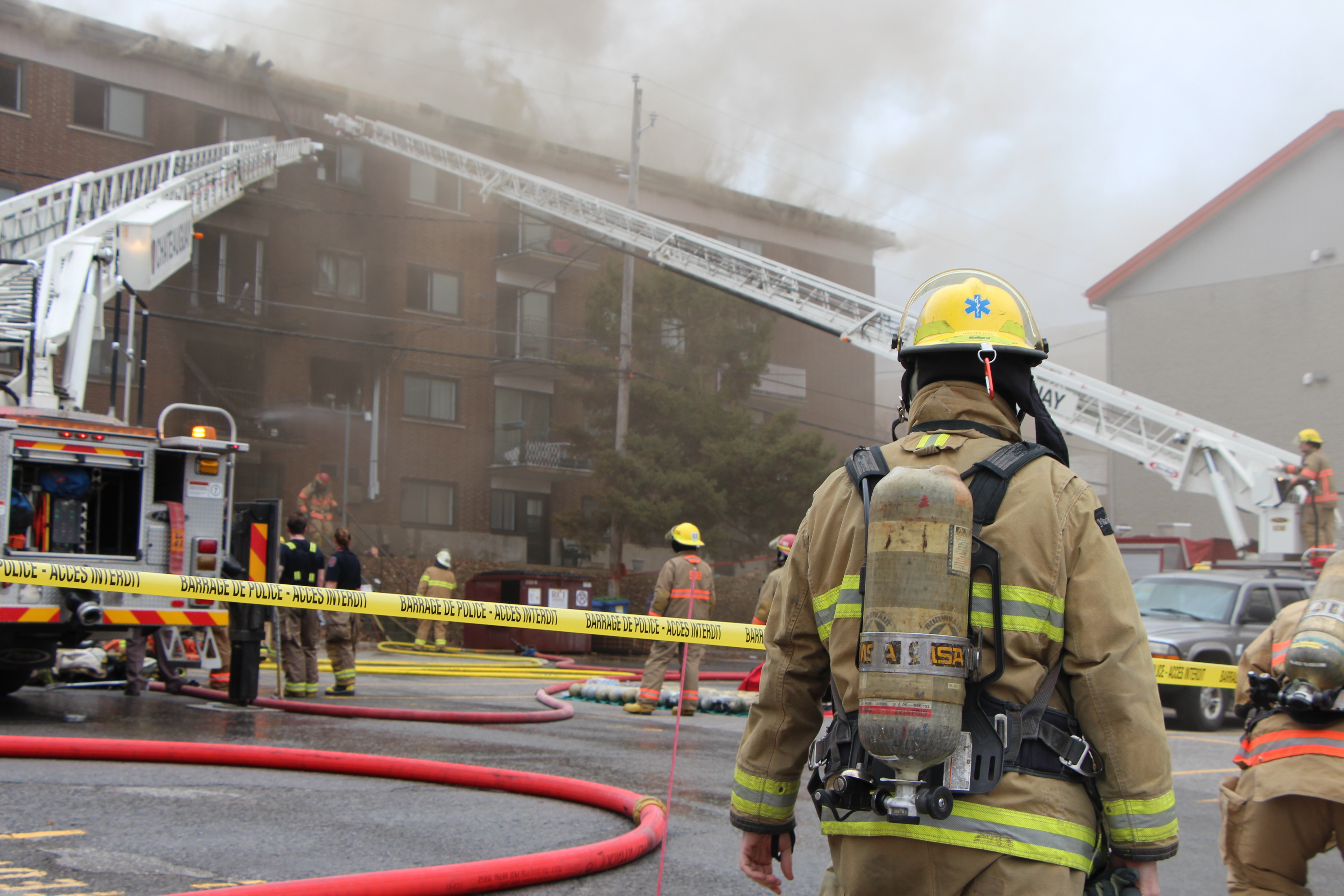 Image illustrant l'article: Un incendie ravage un immeuble à logements à Châteauguay