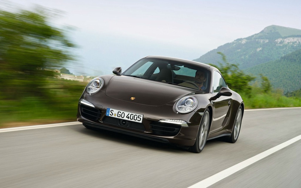 Un Québécois poursuit Porsche après que sa 911 s’enflamme mystérieusement