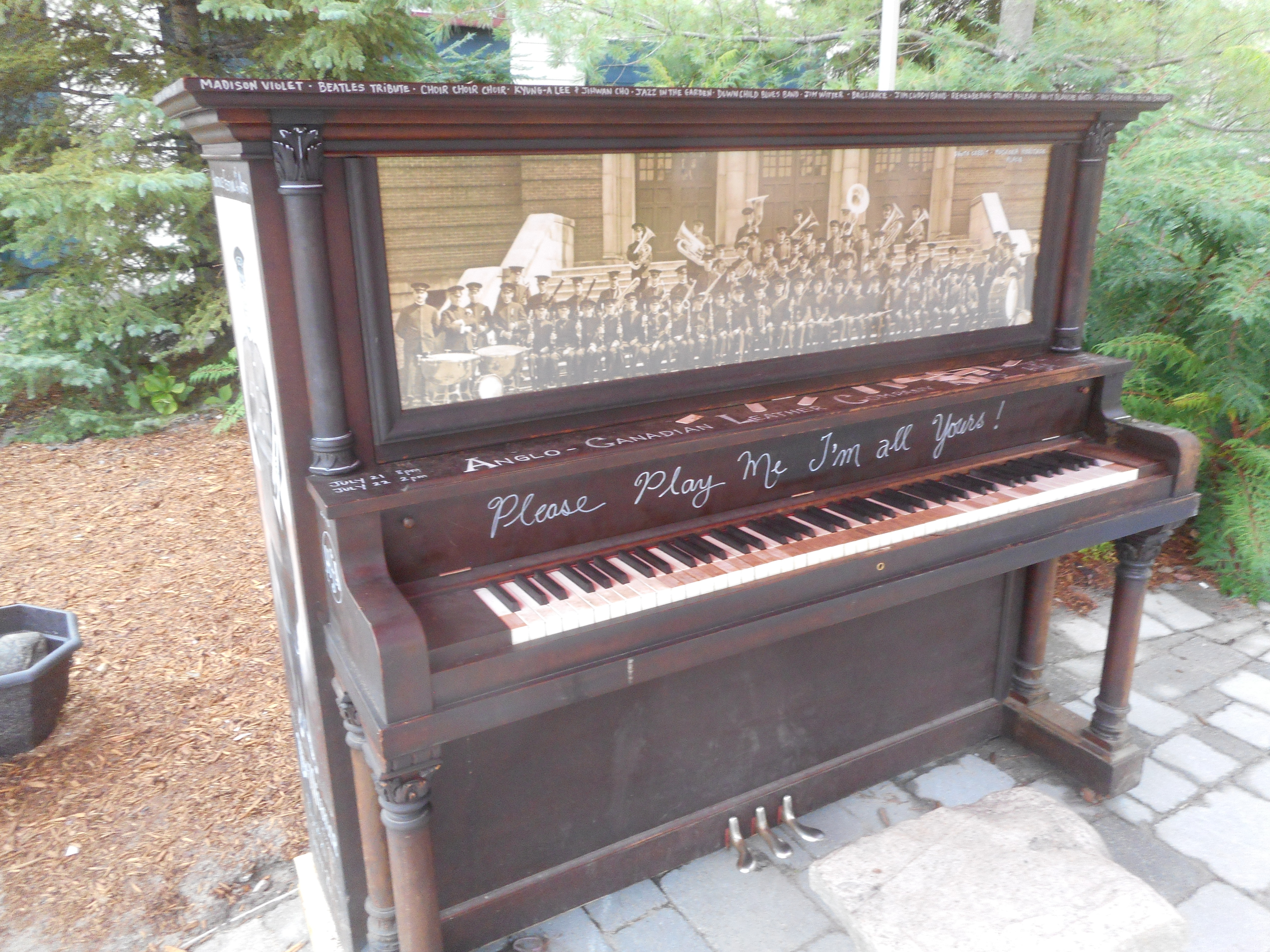 Image illustrant l'article: Un piano public à Beauharnois