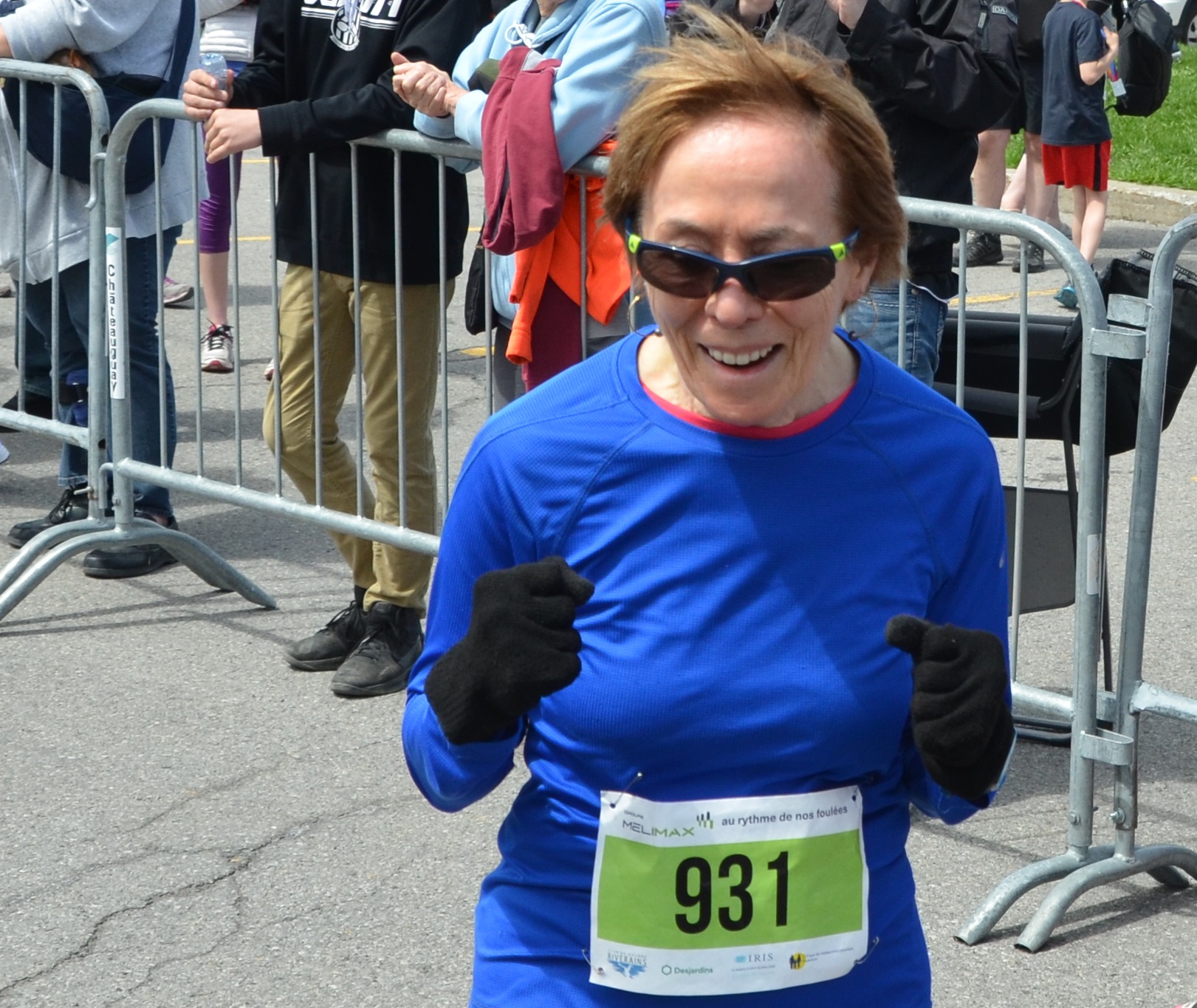 La coureuse de 85 ans Alice Cole bat un record canadien à Châteauguay