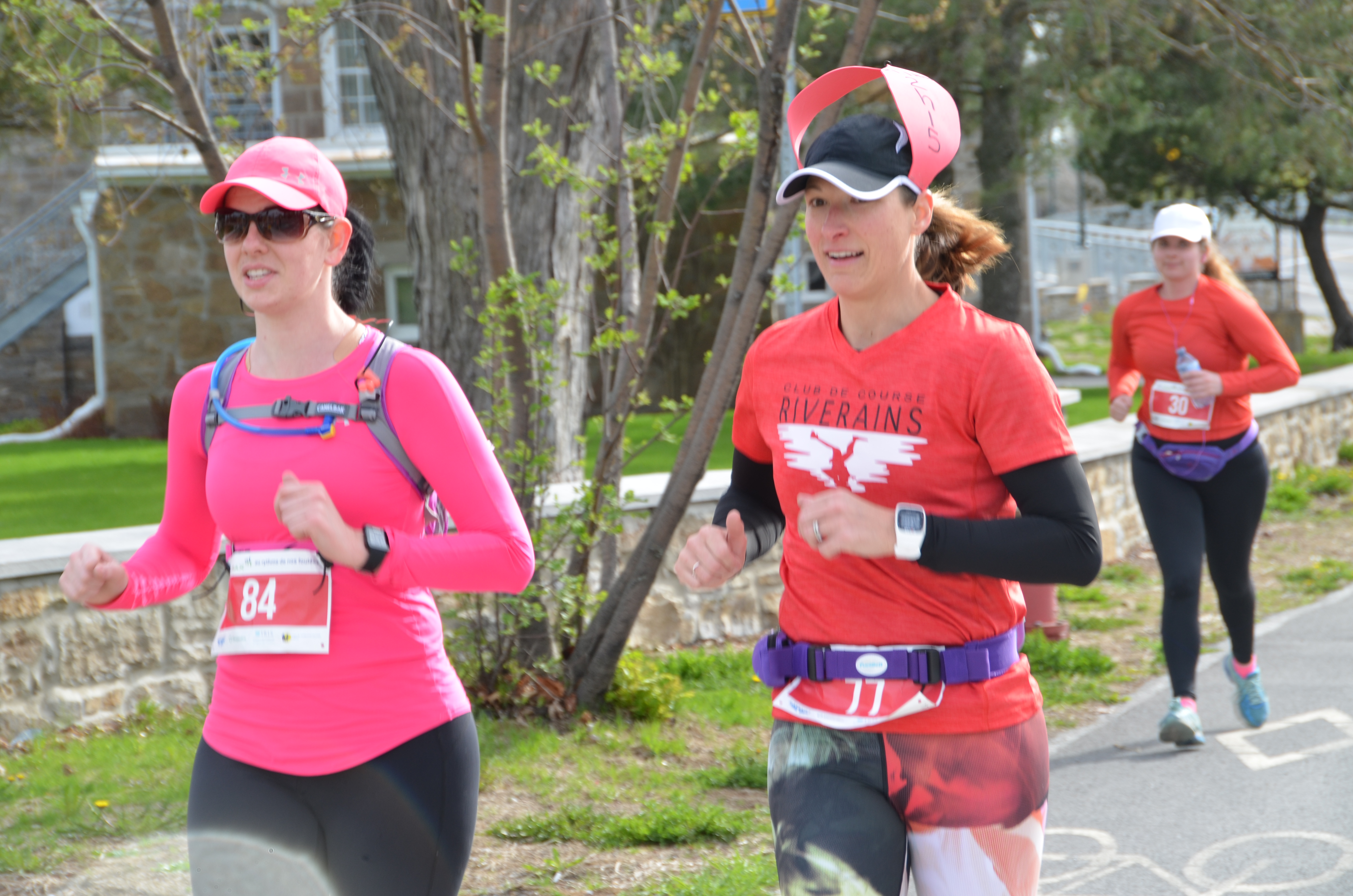 Image illustrant l'article: Des centaines de coureurs à Châteauguay pour la fête des Mères