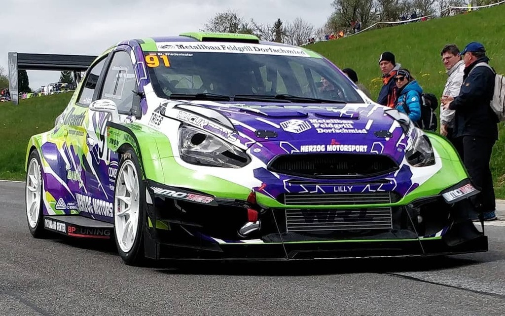 Image illustrant l'article: En vidéo : une Mitsubishi Mirage gonflée à 750 chevaux