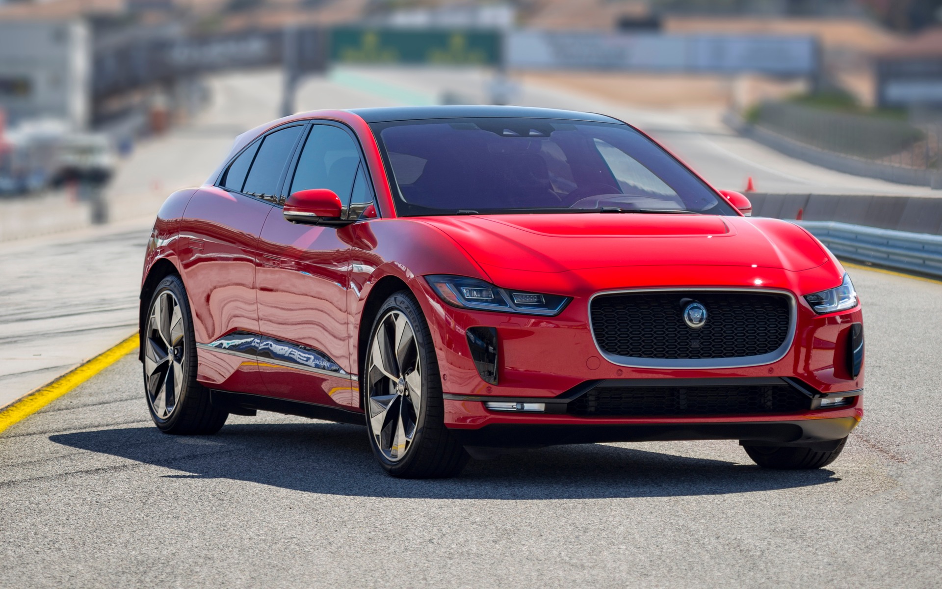 Jaguar I-Pace 2019 : style, luxe et confort sans essence
