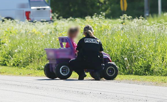 Une conductrice de 4 ans interpellée par la police
