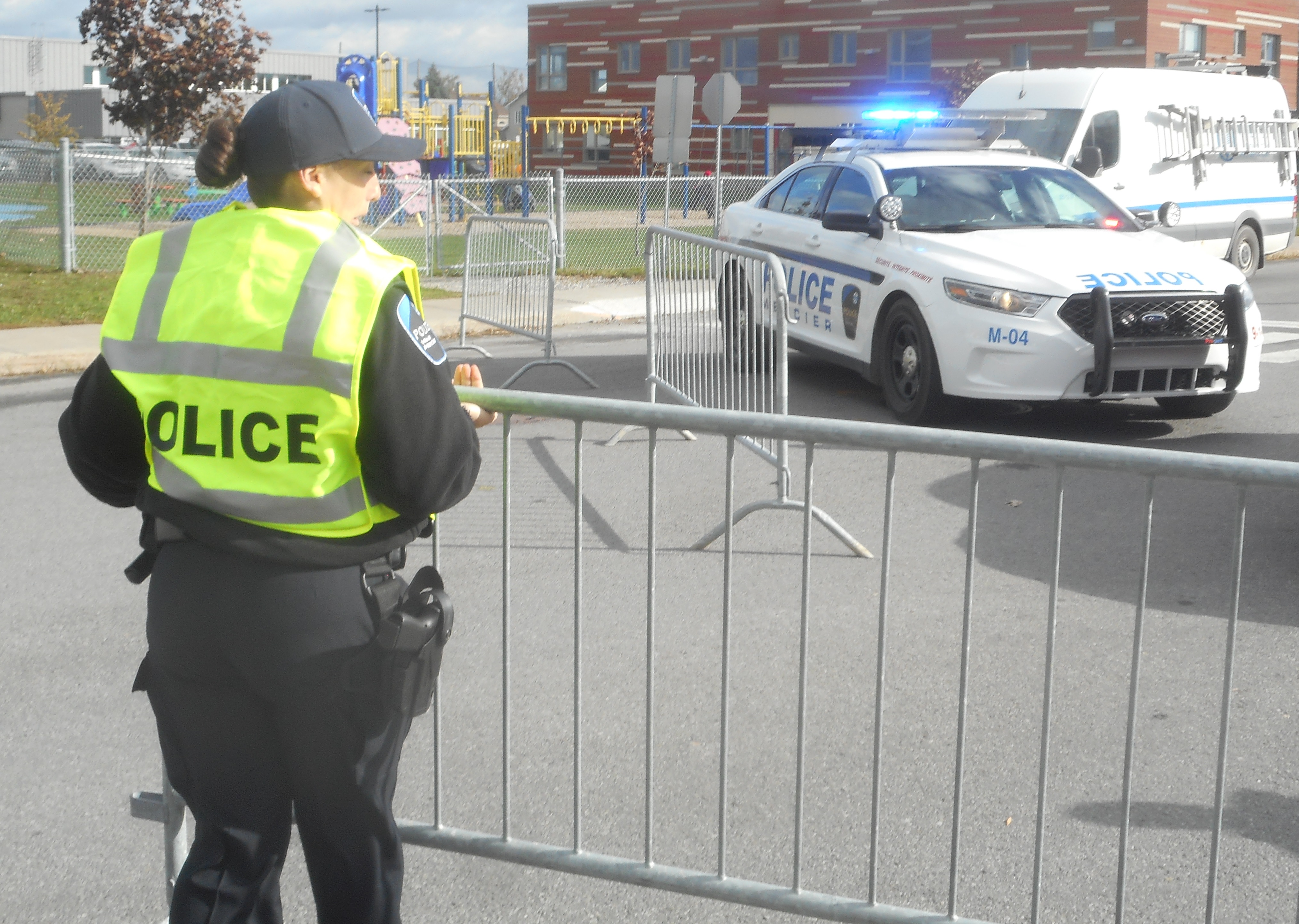 Après 100 000$ d’honoraires, Mercier près d’une entente avec ses policiers