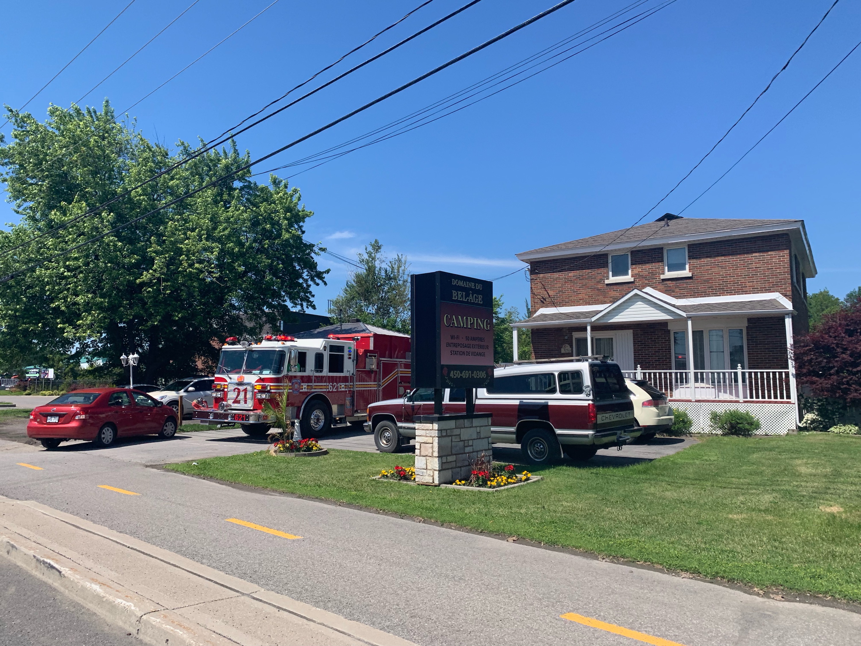 Un feu à ciel ouvert a mobilisé des pompiers au camping Domaine du Bel-Âge