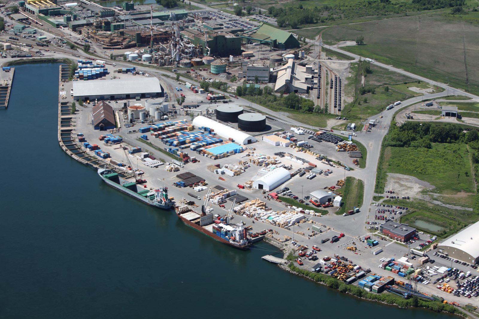 L’asphyxie aurait causé la mort d’un travailleur au Port