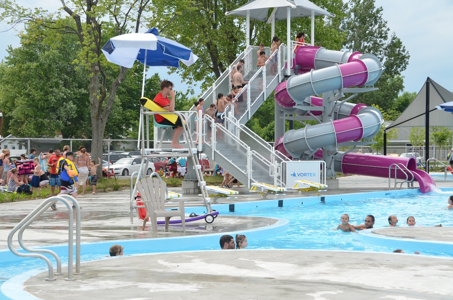 Image illustrant l'article: Hausse d’achalandage à la piscine Beau-Château cet été