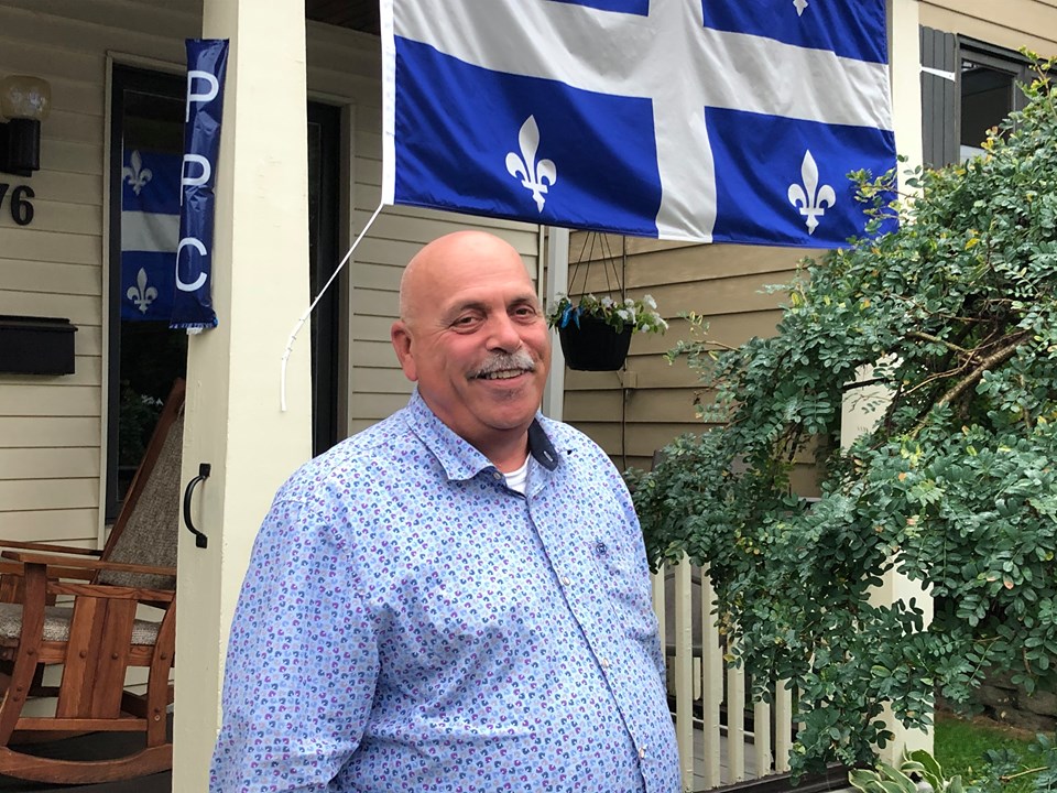 Alain Savard favorise un contact direct avec les électeurs