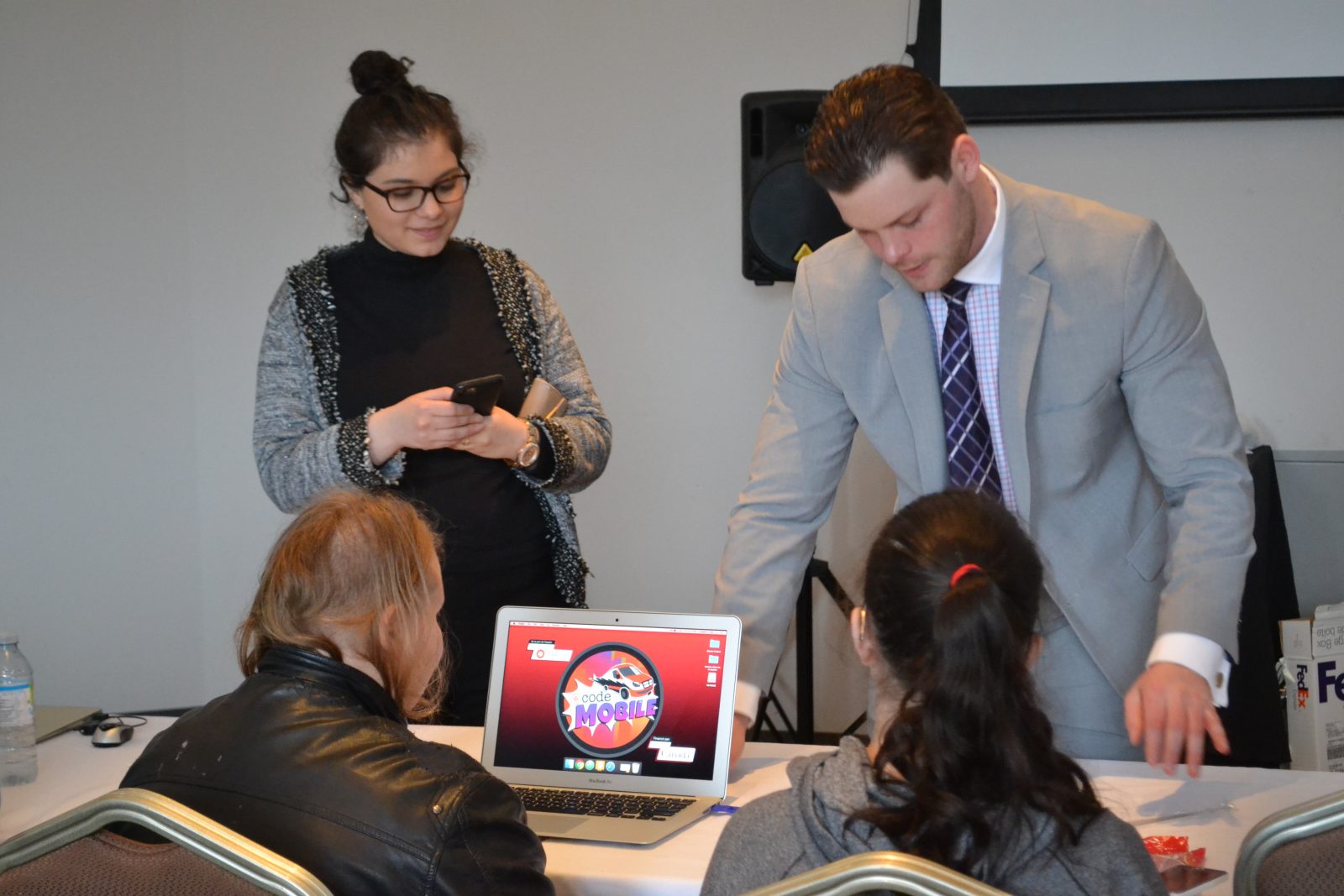 Young aboriginals initiated to artificial intelligence in Kahnawake