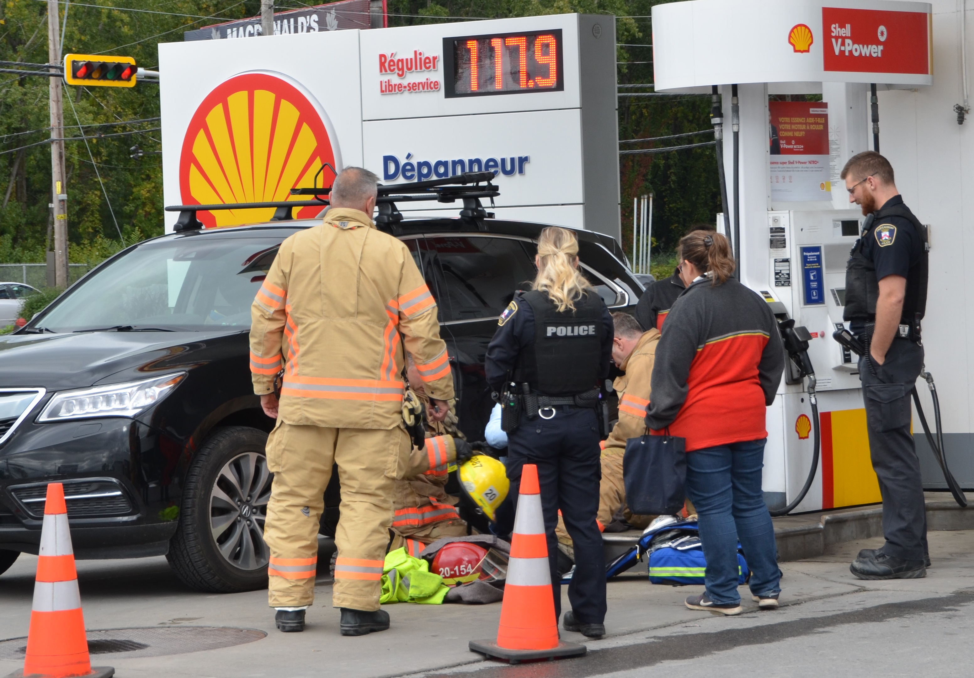 Un enfant secouru dans une station-service de Châteauguay