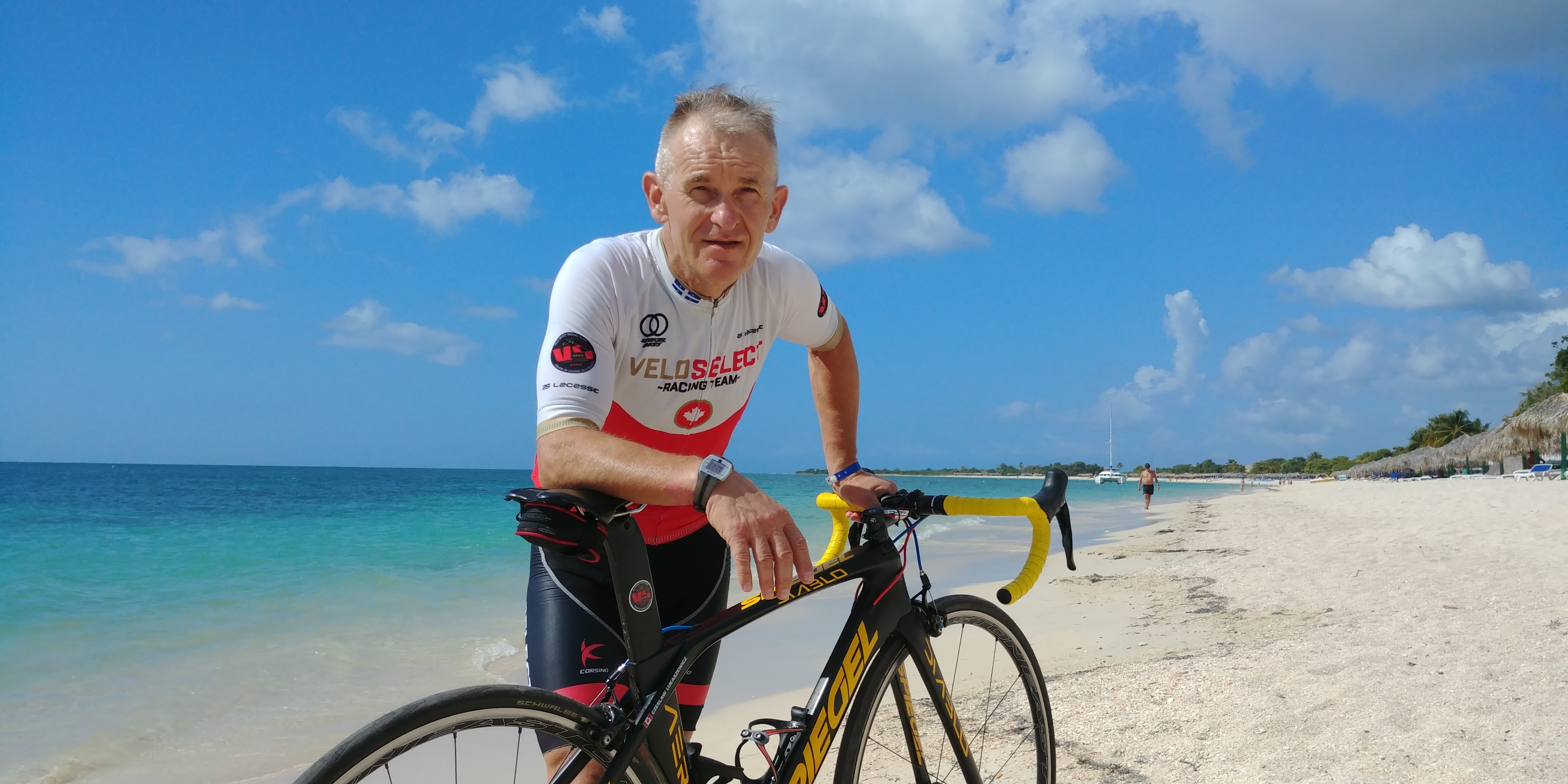 Un Martinois gagne une course cycliste à Cuba