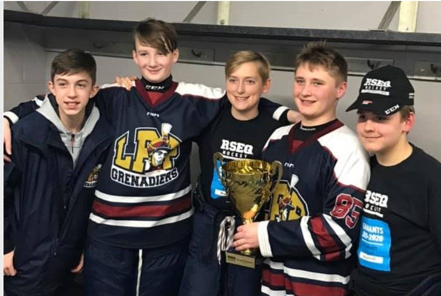 Les honneurs pour les Grenadiers benjamin de l’école Louis-Philippe-Paré