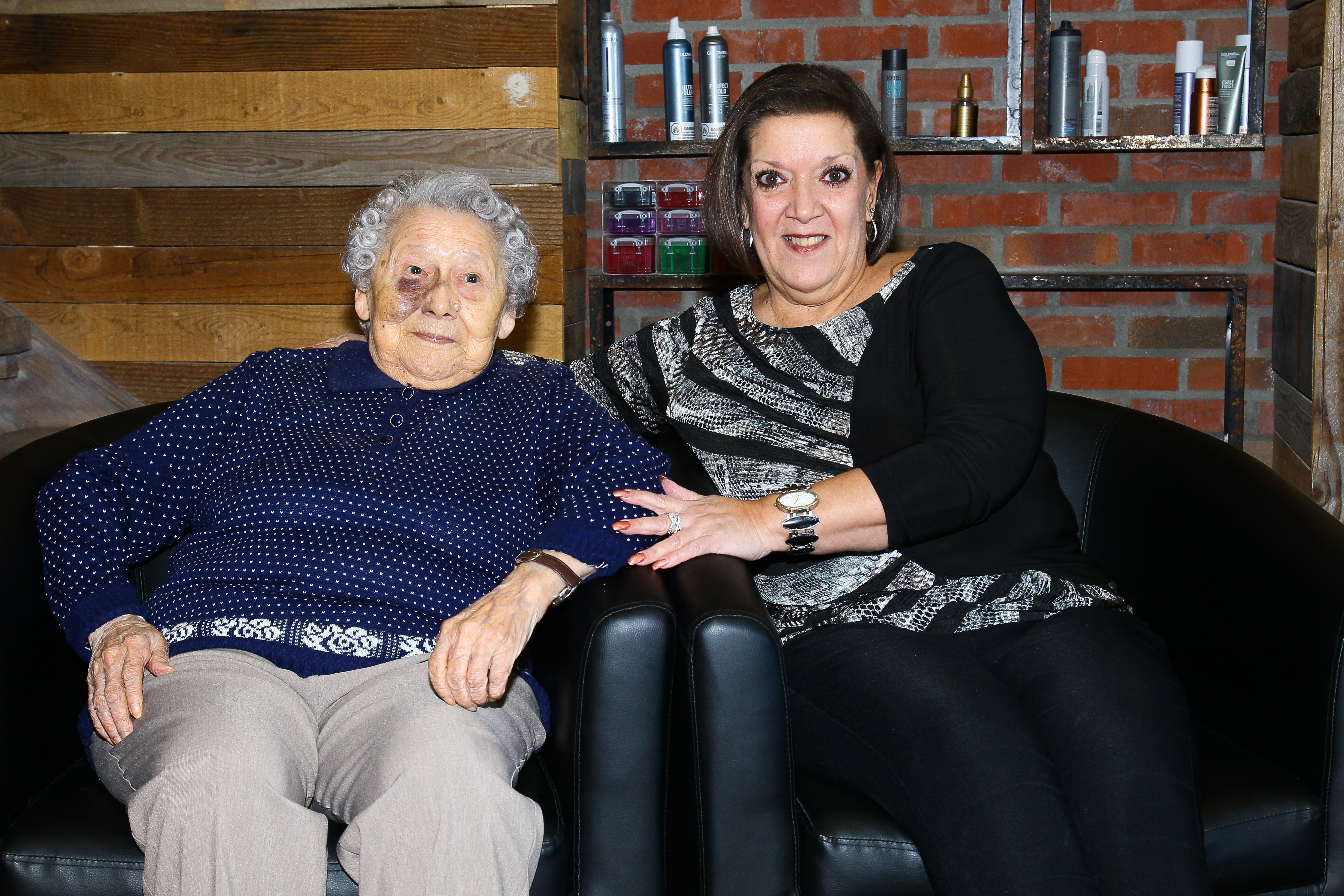 Centenarian loyal to her hairdresser