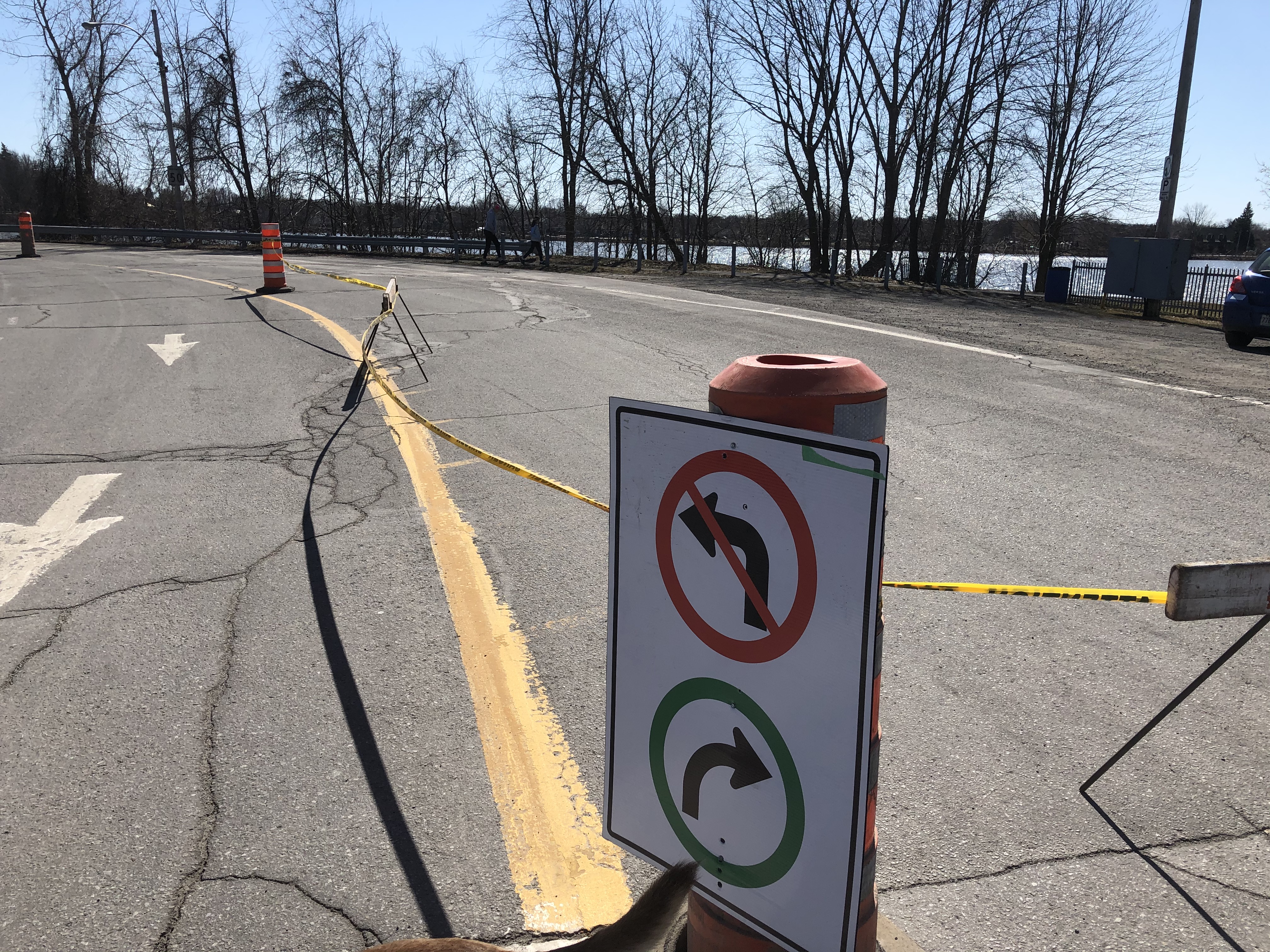 Image illustrant l'article: COVID-19 : rouler à sens inverse risque de coûter très cher