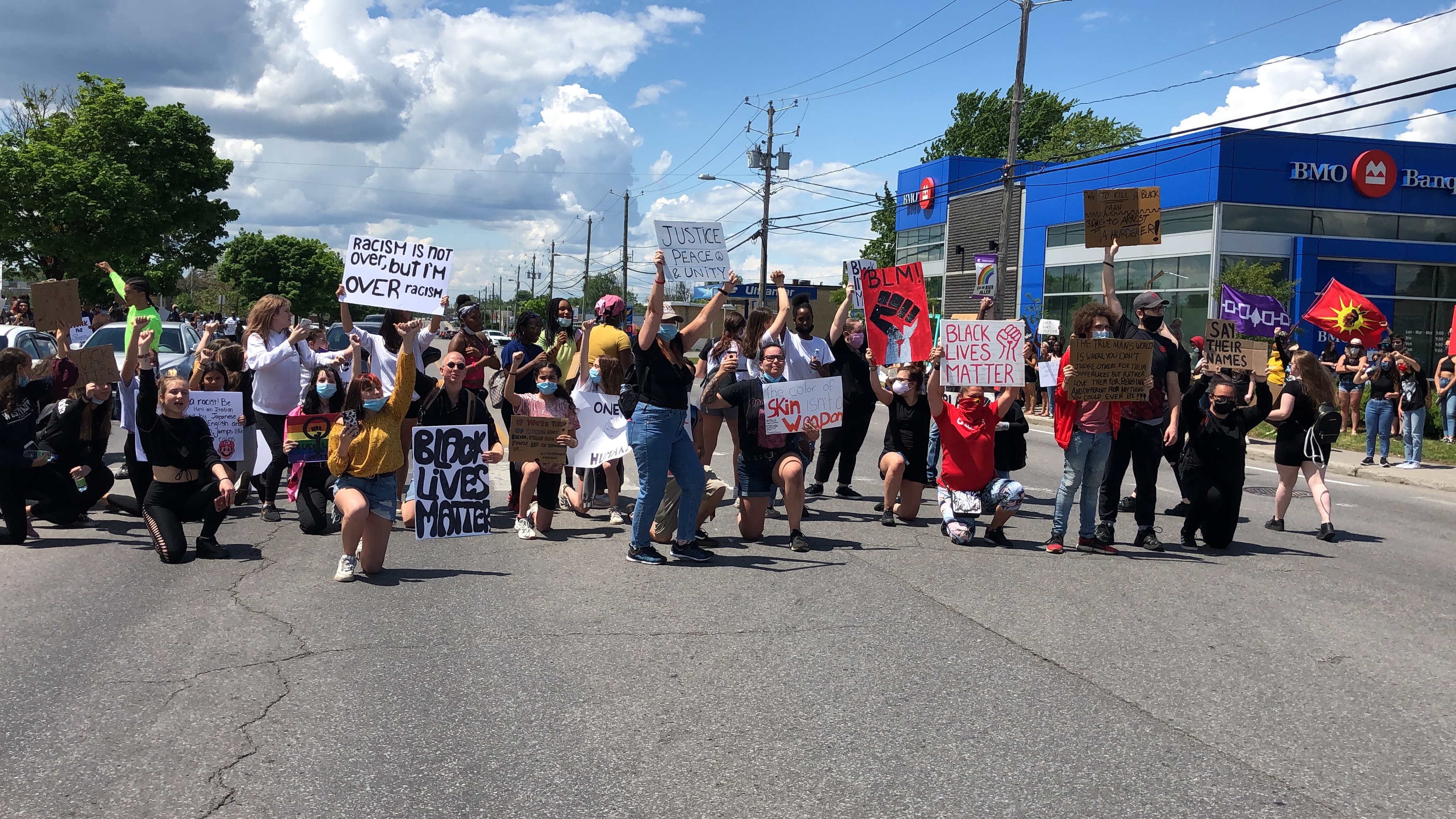 Peaceful Antiracism Protest in Châteauguay