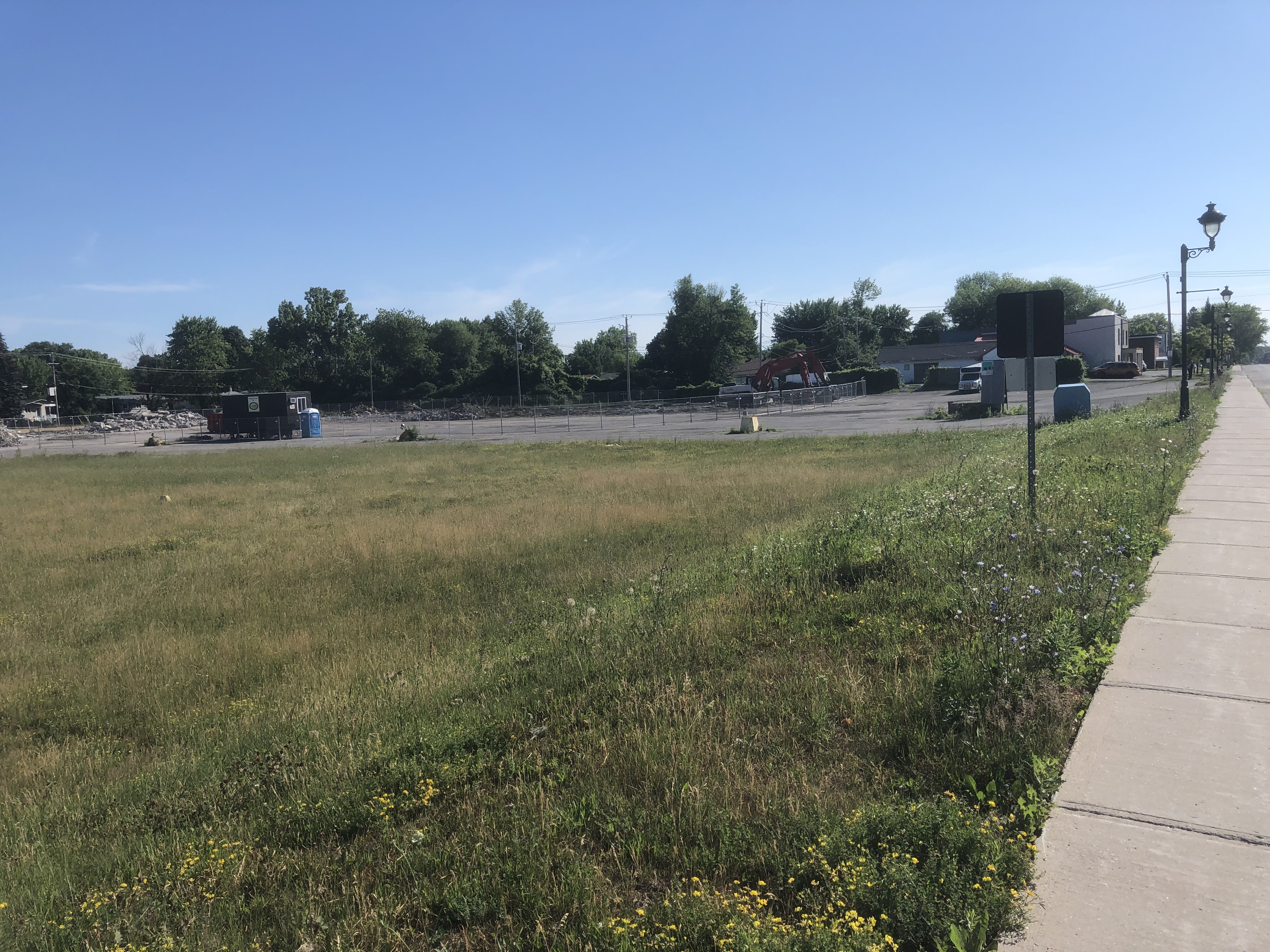 Le site de l’ancien centre commercial de la rue Principale a trouvé preneur