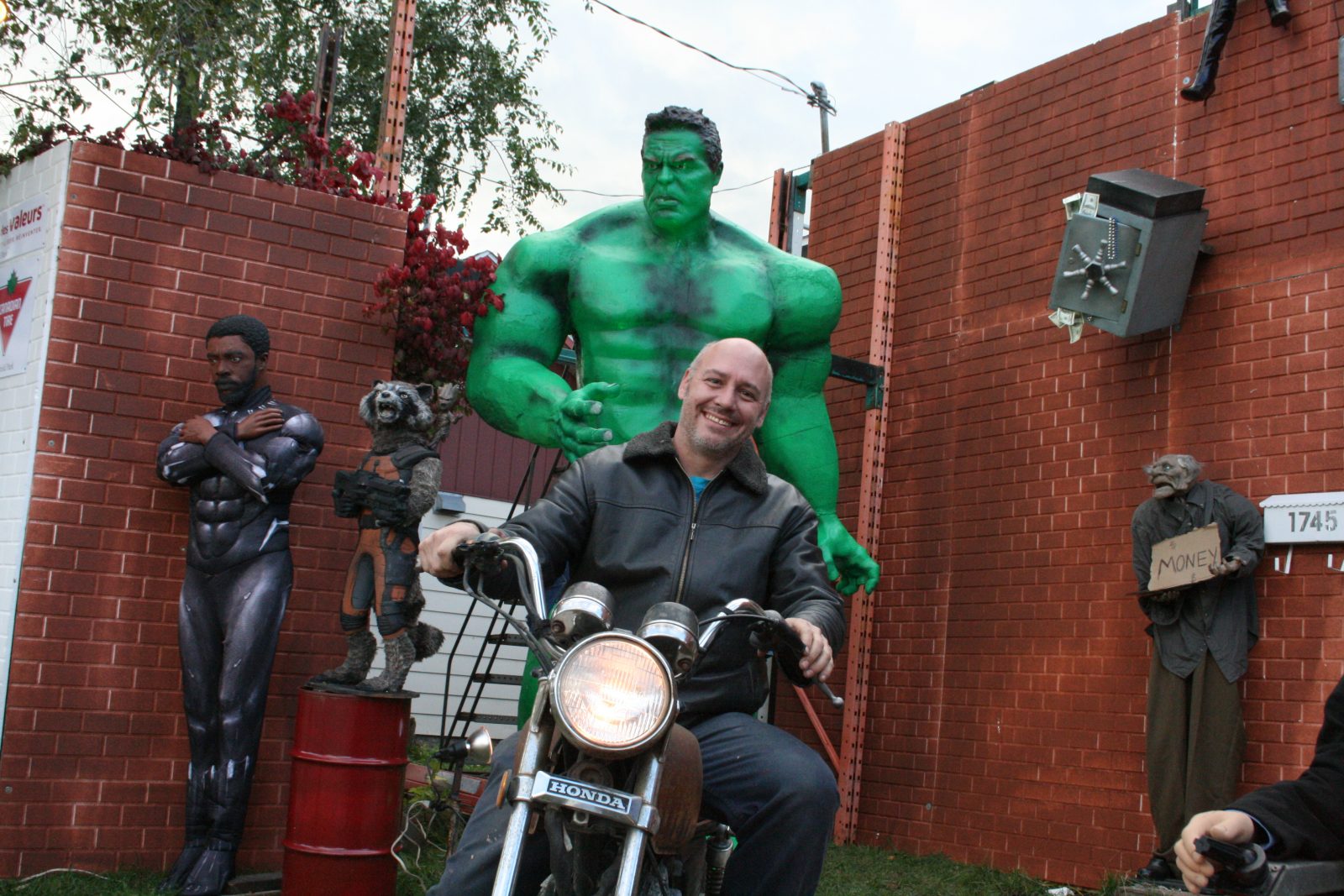 VIDÉO – Des superhéros presque en chair et en os