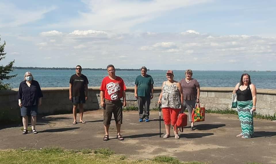 Toujours présents !