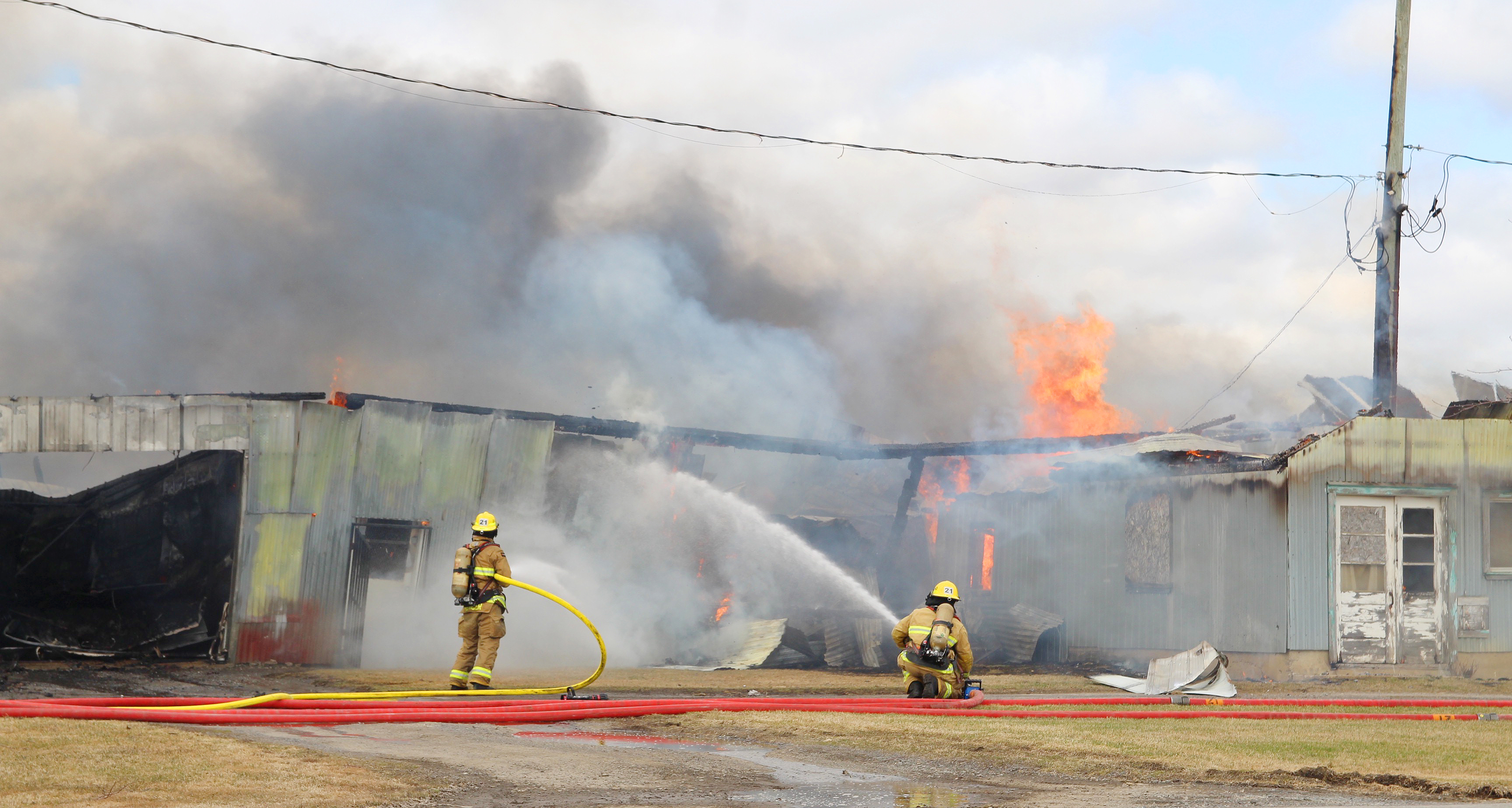 Incendie de bâtiment agricole à Saint-Isidore