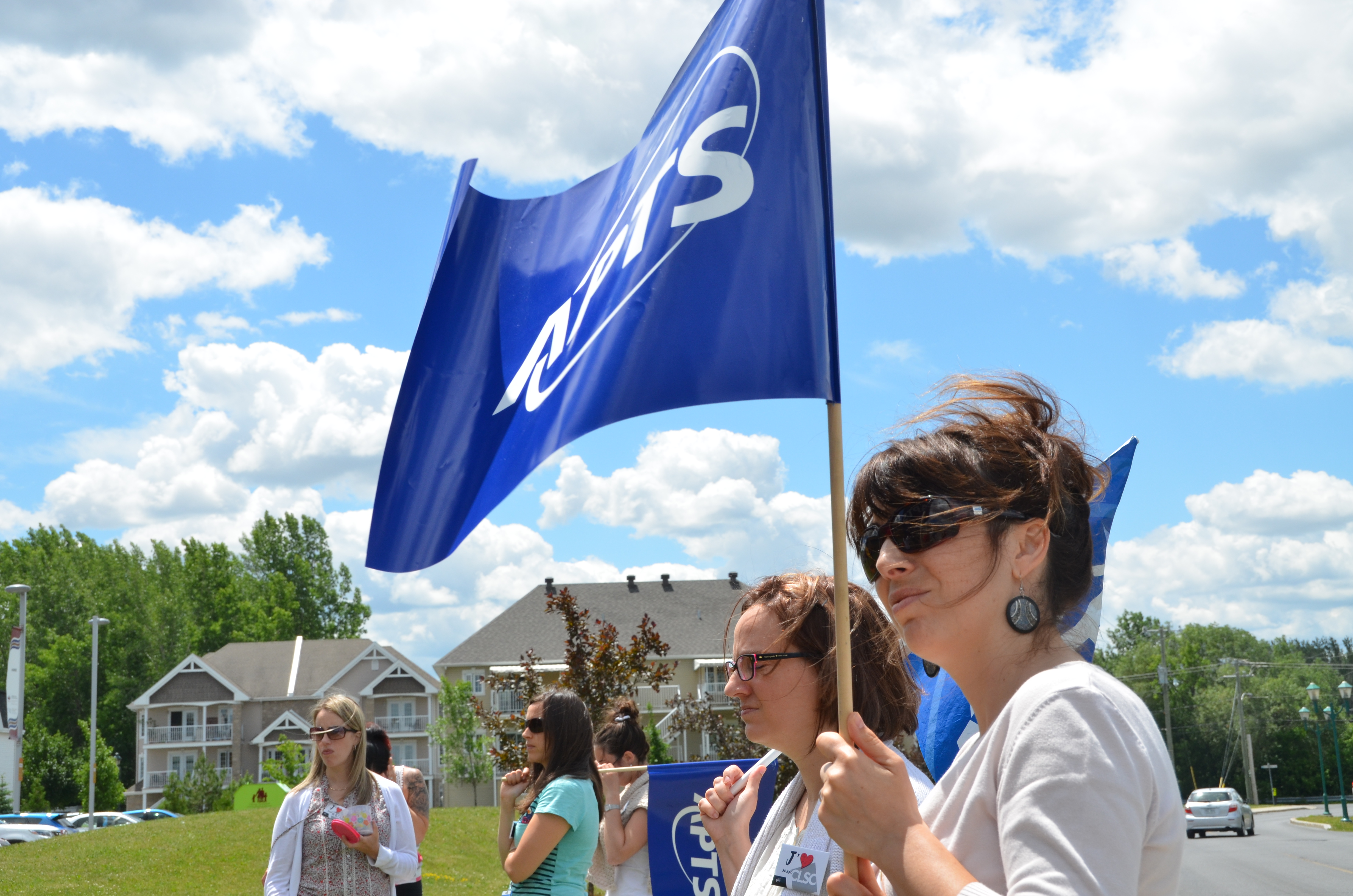 Les professionnels et techniciens en santé de la région en faveur de la grève