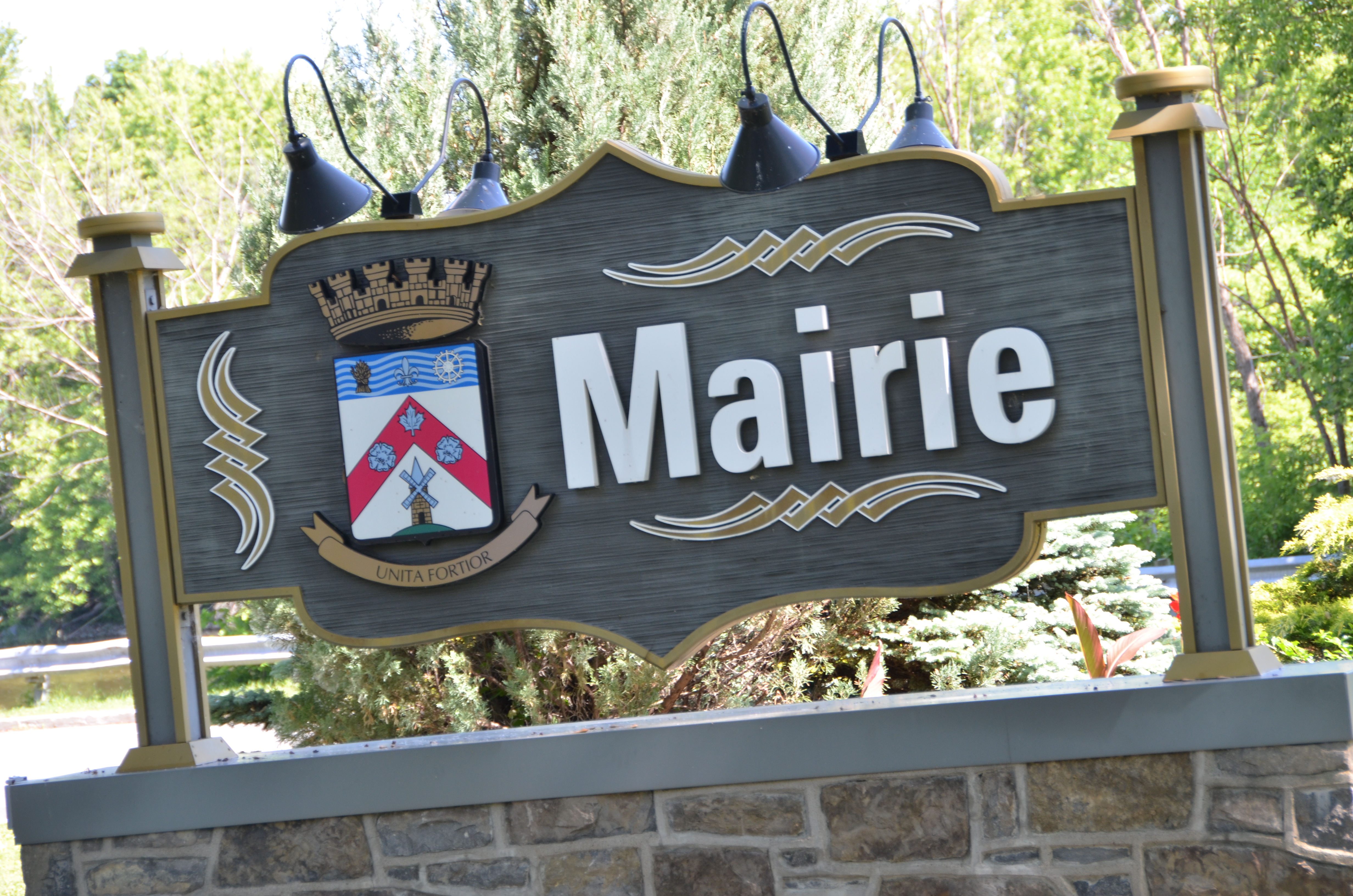 Un employé municipal suspendu