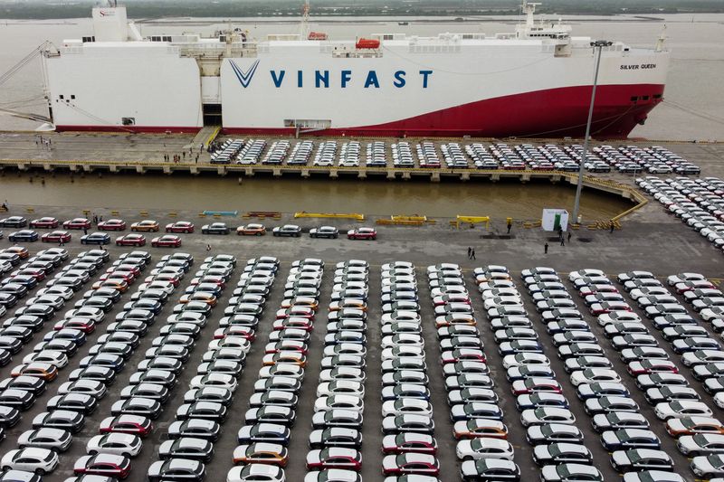 Vinfast met le pied sur le frein et cesse ses investissements