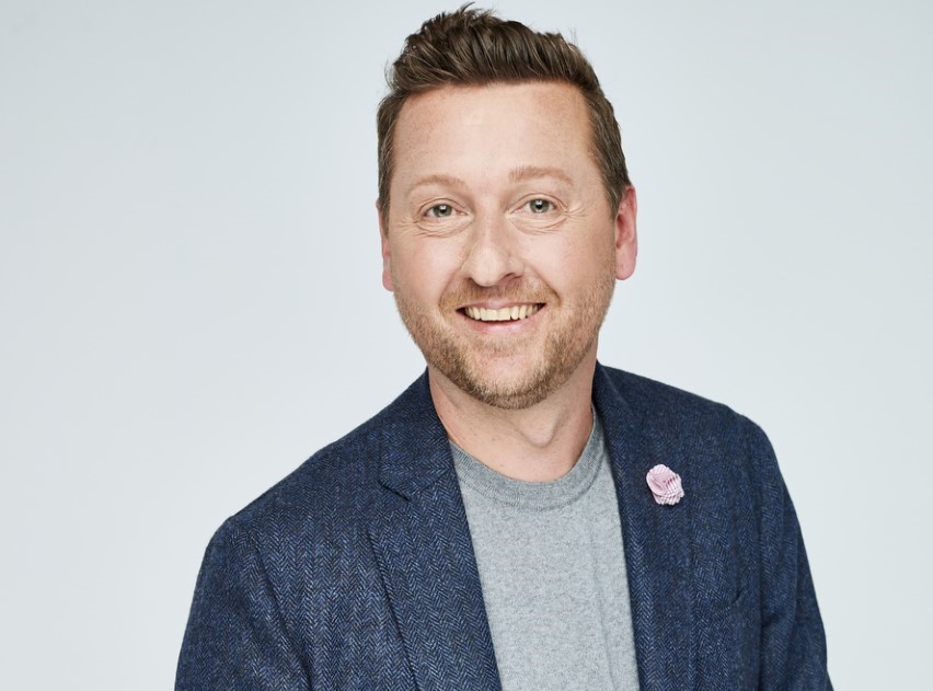 Le lit gonflable conçu pour la voiture