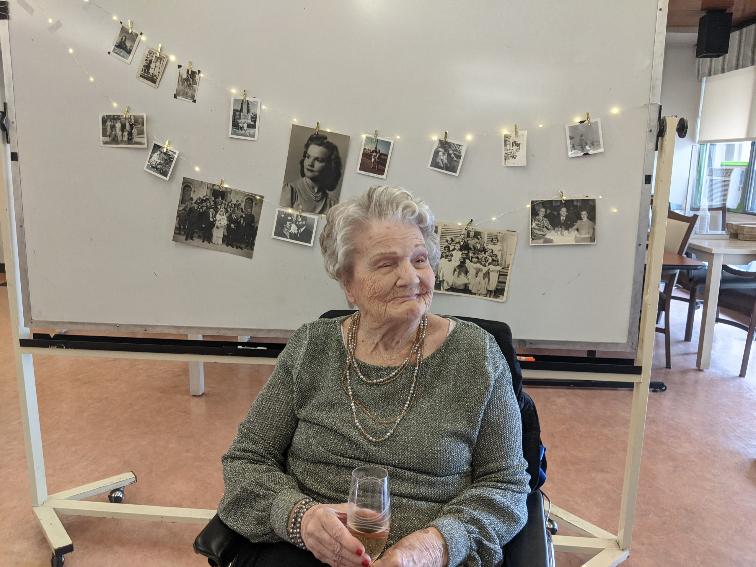 Tir&eacute;e de son sommeil par passion