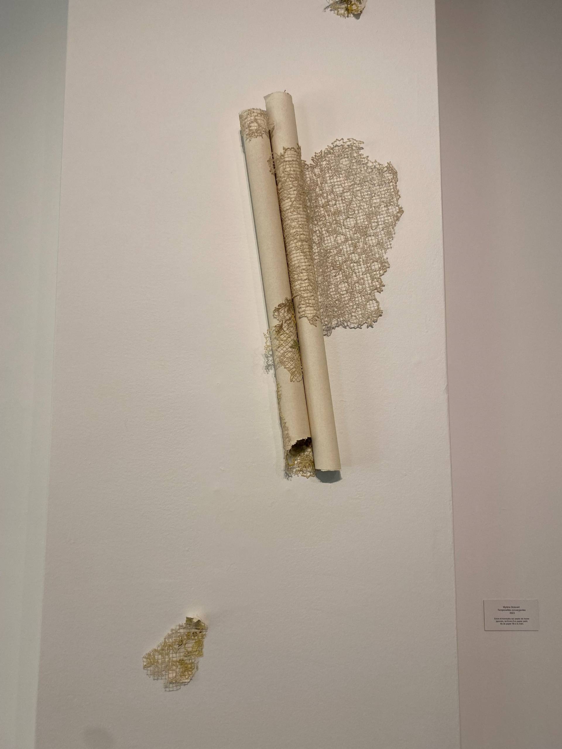 Comment profiter de son téléphone en voyage grâce à une eSIM