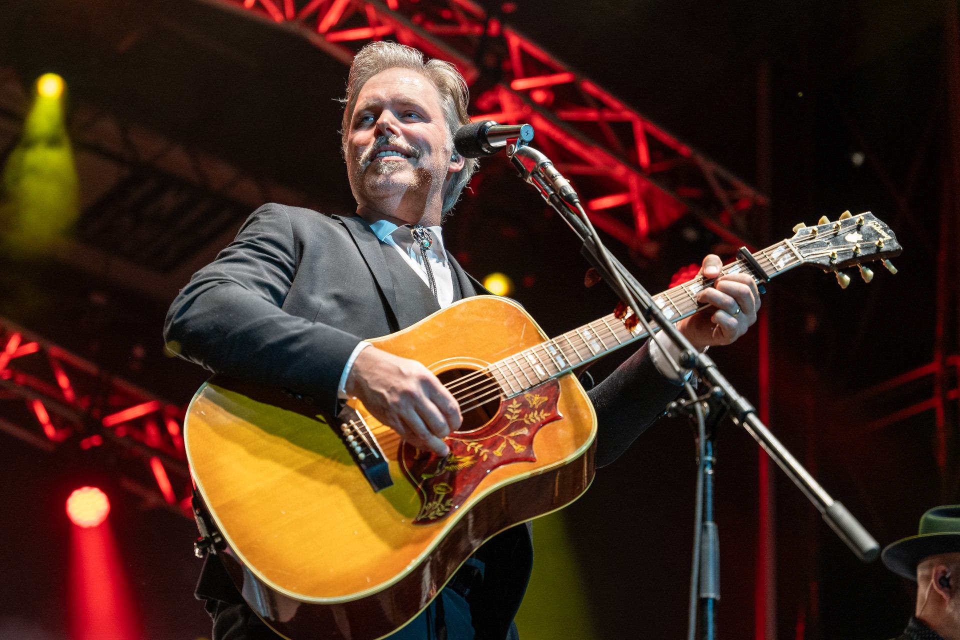 En voilà un qui mérite un oscar!