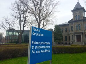 De nouvelles arches de sécurité au palais de justice de Salaberry-de-Valleyfield