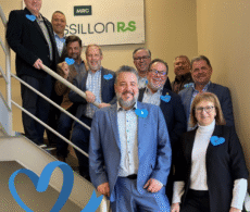 Un cœur bleu en soutien aux travailleurs étrangers