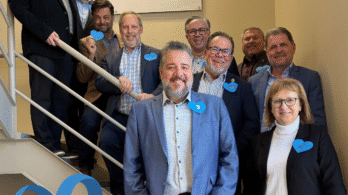 Un cœur bleu en soutien aux travailleurs étrangers