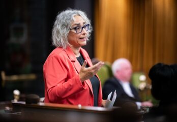 Pensions de vieillesse: la députée DeBellefeuille revient à la charge