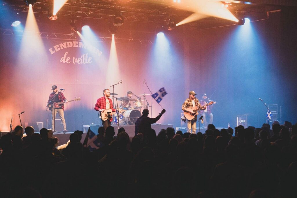 Une tournée de trois spectacles en France et en Suisse : Lendemain de Veille fait lever le party en Europe