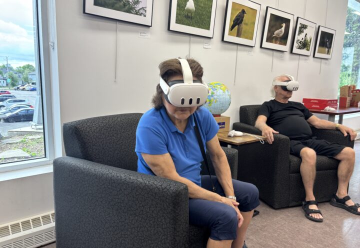 Aînés : la vie à travers un casque de réalité virtuelle