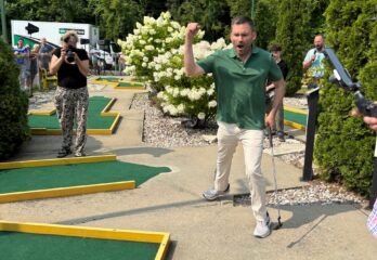 PSPP au mini-putt dans une promo tournée à Valleyfield